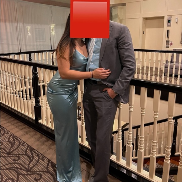 Windsor Lolita High Slit Satin Formal Dress Size Medium - Picture 4 of 5